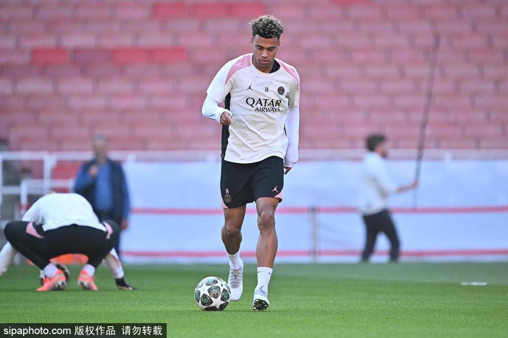 欧冠决赛前地震！多纳鲁马经纪人：不排除离队！国米曼城闻风而动？